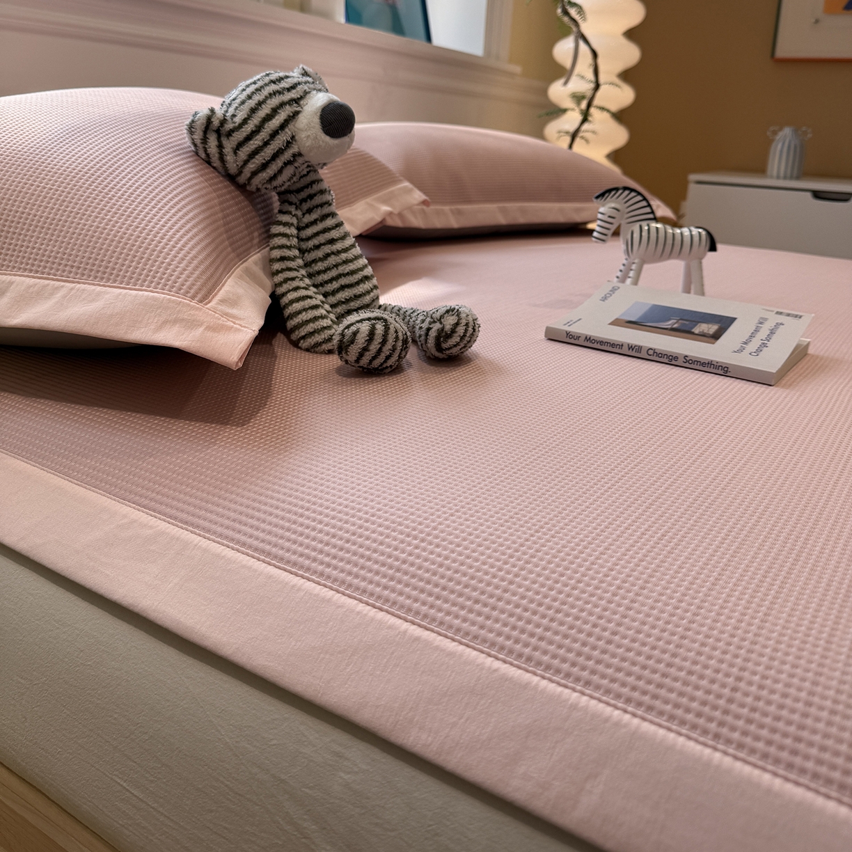 91家纺网 家纺一手货源 找家纺 GUJARY古家丽 2026新款A类刺绣凉豆豆凉席miumiu风绣蝴蝶结 少女粉