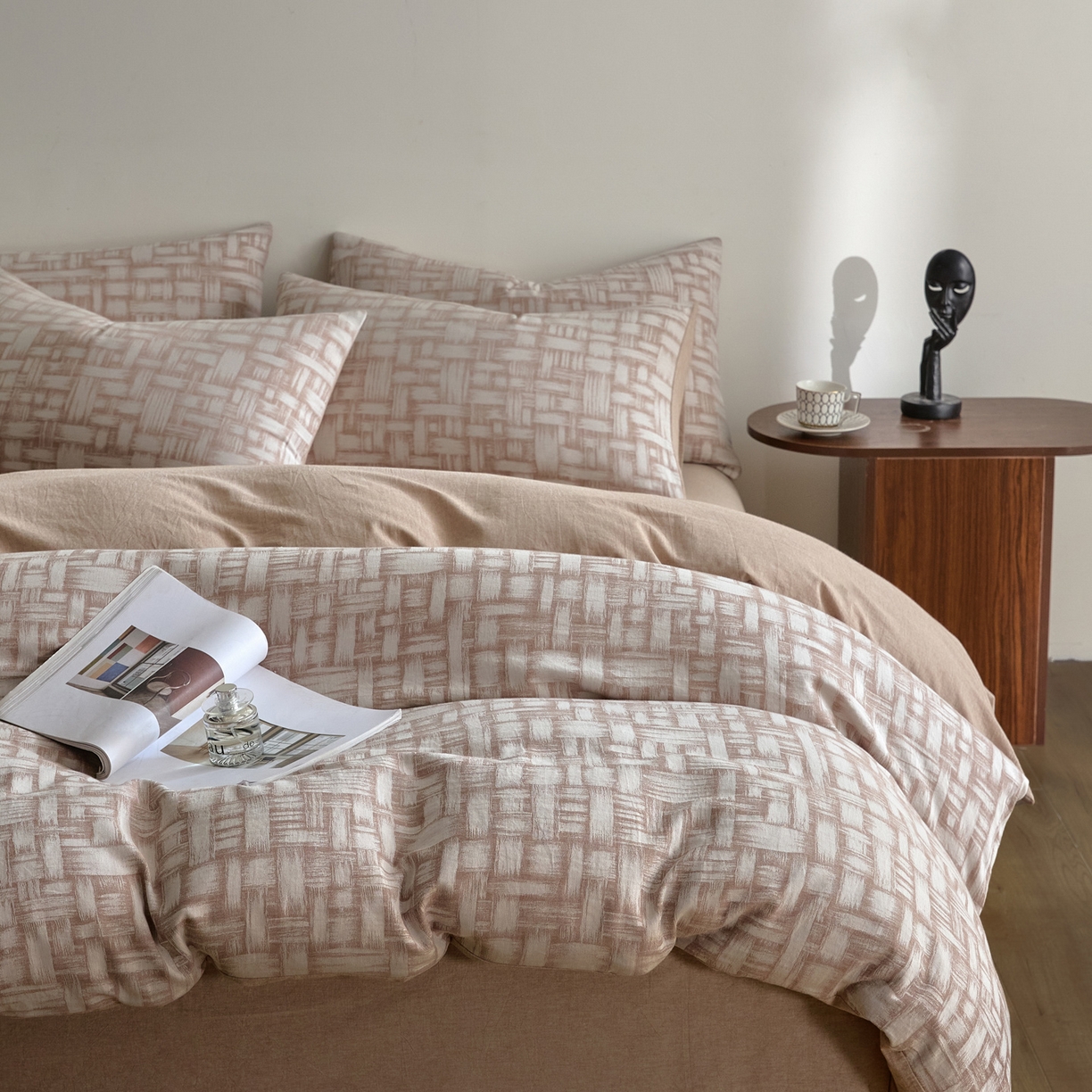 91家纺网 家纺一手货源 找家纺 如一 2026新款A类色织提花全棉双层纱水洗棉四件套 浮光咖