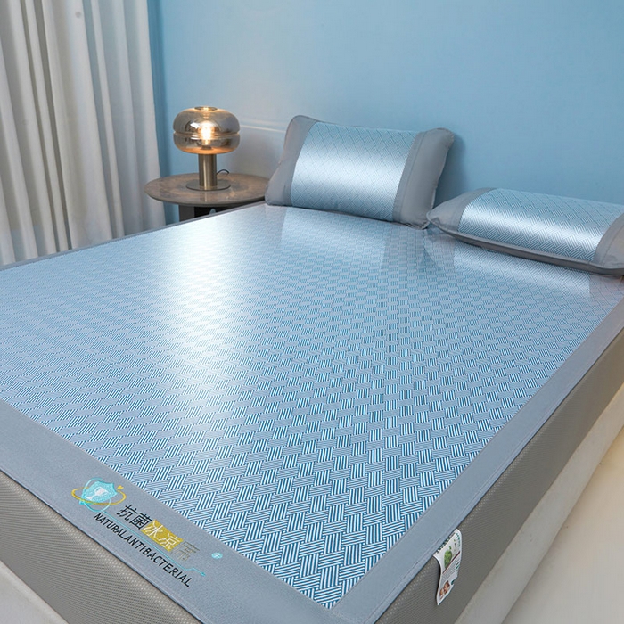 91家纺网 家纺一手货源 找家纺 航途席业 2026新款抗菌三明治冰凉席床席床笠-思绪 思绪 静谧蓝床笠款