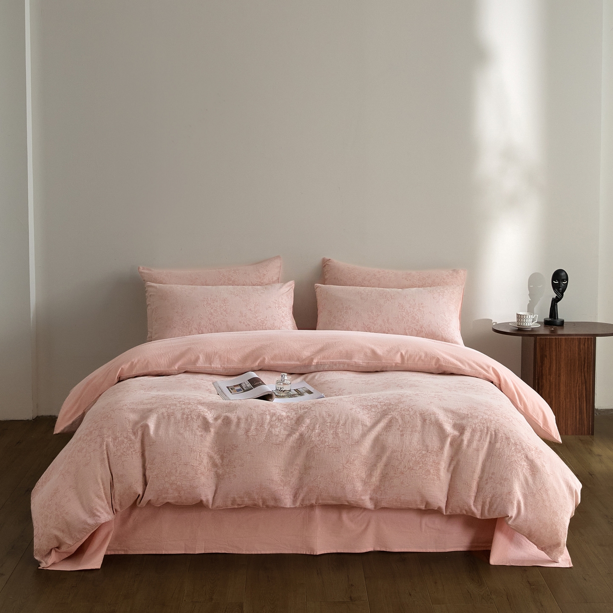 91家纺网 家纺一手货源 找家纺 如一 2026新款A类色织提花全棉双层纱水洗棉四件套 花忆粉