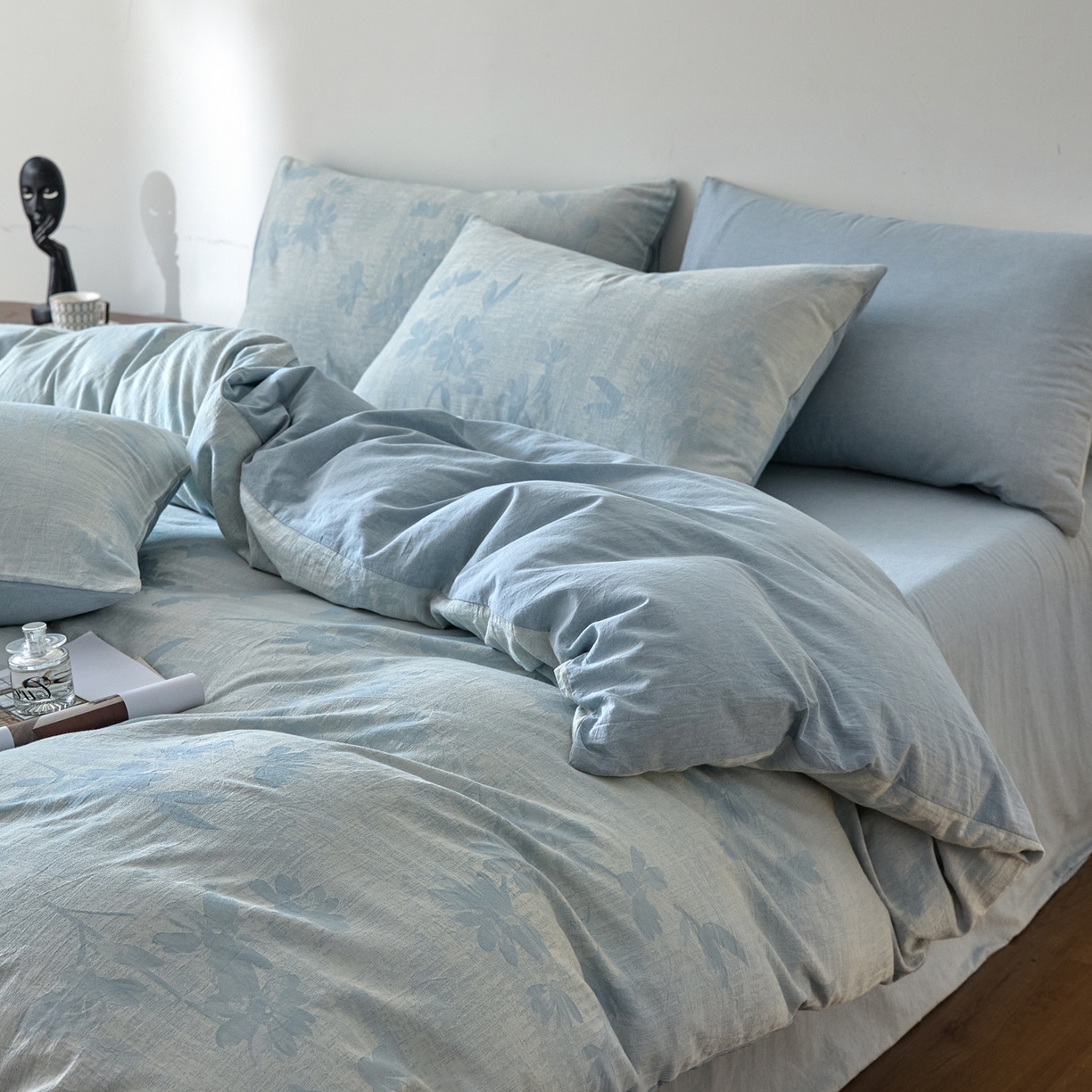 91家纺网 家纺一手货源 找家纺 如一 2026新款A类色织提花全棉双层纱水洗棉四件套 兰序蓝