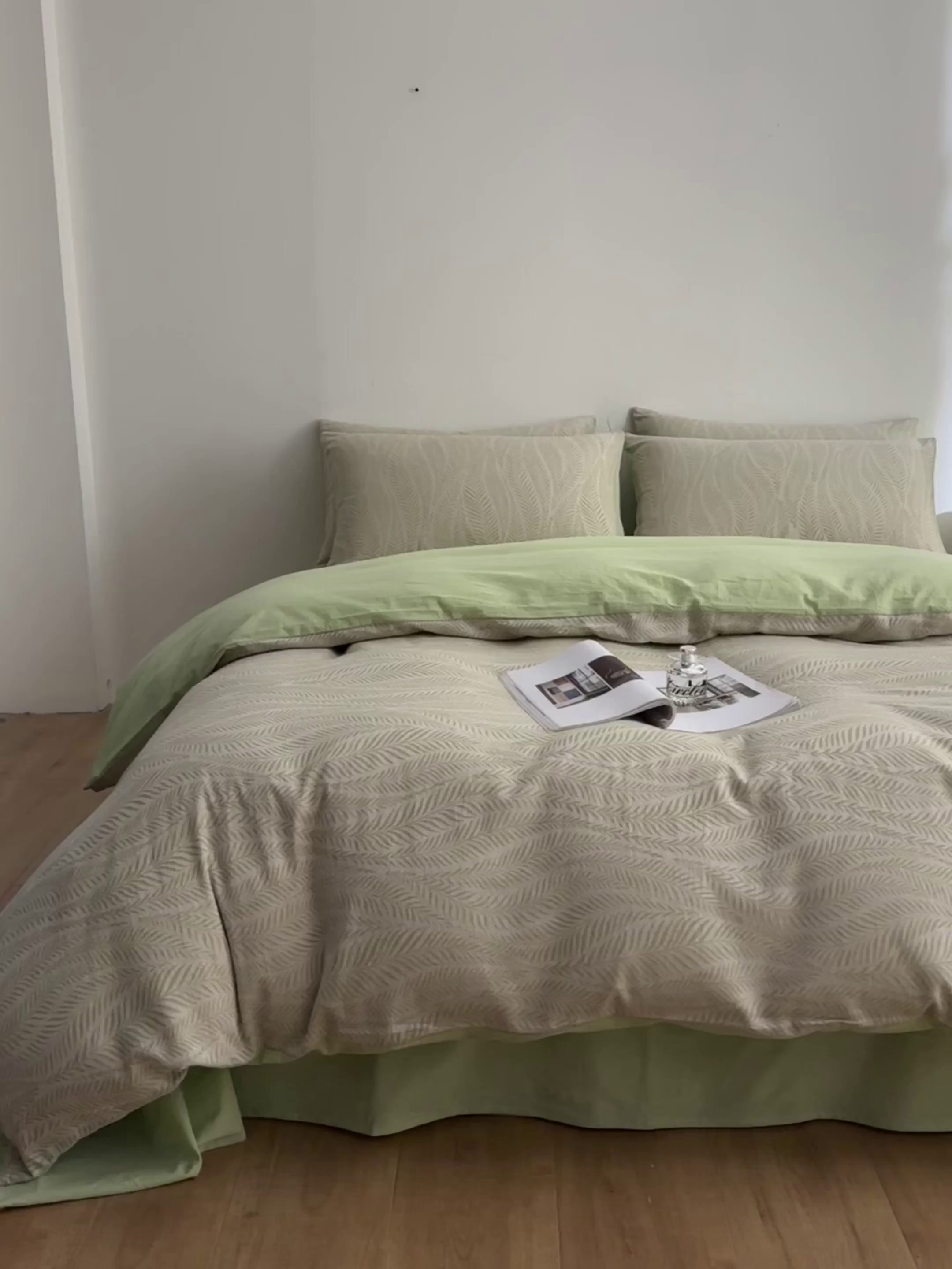 91家纺网 家纺一手货源 找家纺 如一 2026新款A类色织提花全棉双层纱水洗棉四件套 叶笙绿