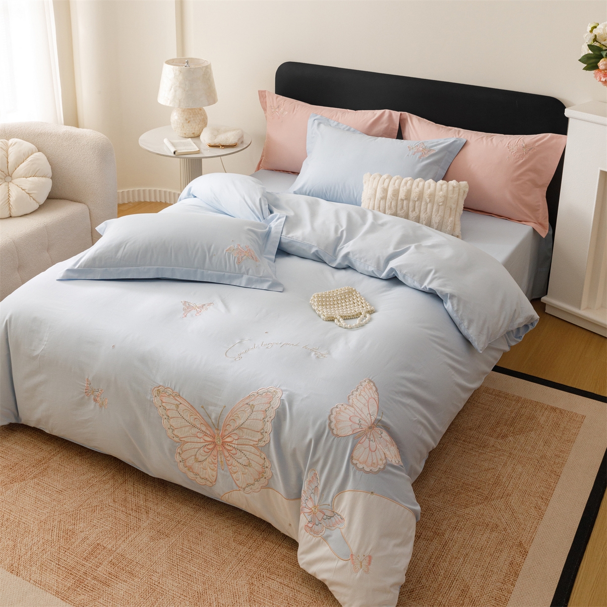 91家纺网 家纺一手货源 找家纺 优贝家纺 2026直播热款纯棉全棉100%刺绣四件套百分百 蝶梦-蓝