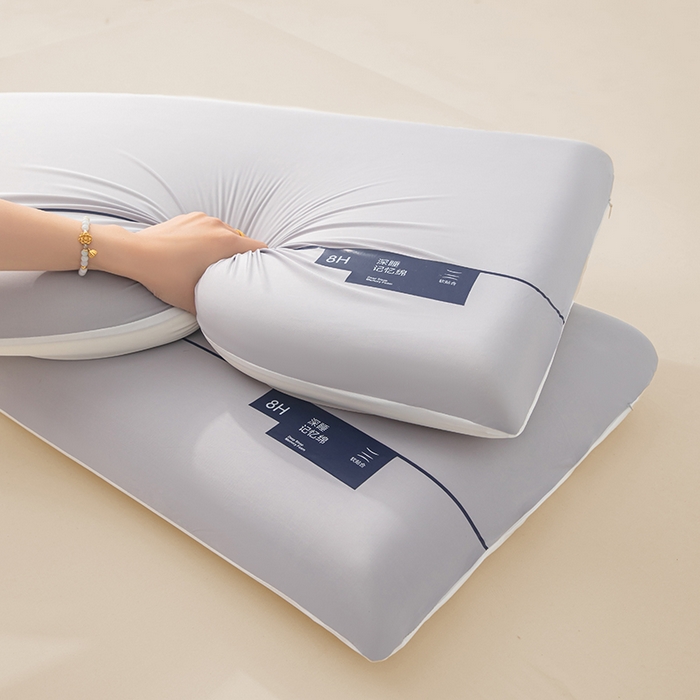 91家纺网 家纺一手货源 找家纺 （总）七夜居 2026新款灰白双拼慢回弹深睡太空记忆枕芯面包枕 枕头枕芯