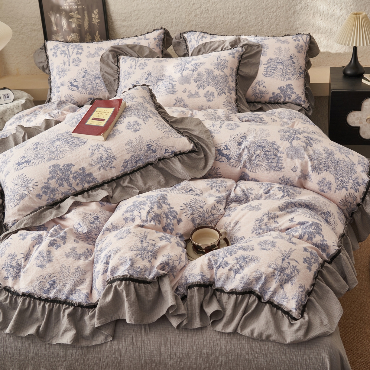 91家纺网 家纺一手货源 找家纺 晨曦家纺 2026春夏新款复古博主风A类亚麻皱皱纱花边四件套 青岚