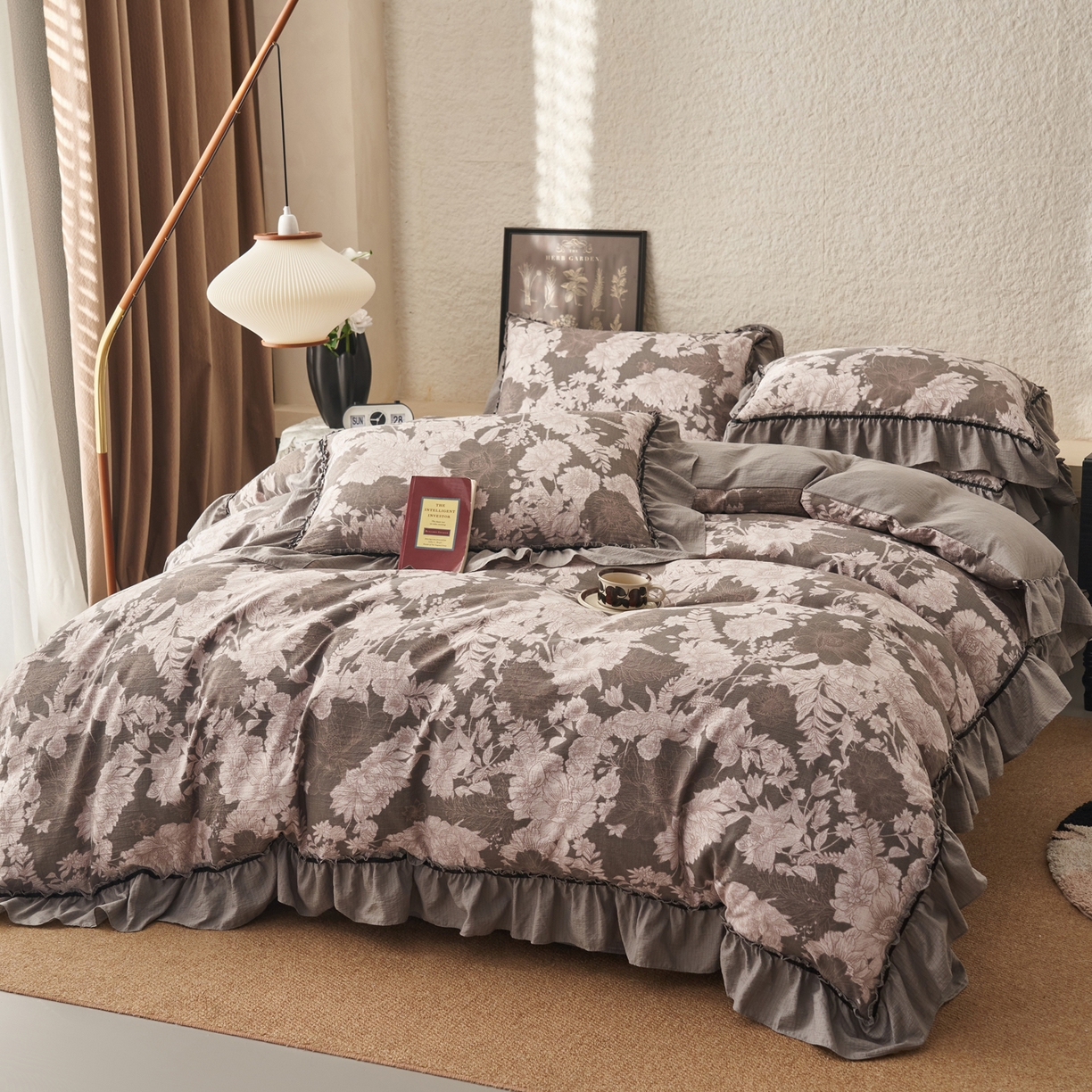 91家纺网 家纺一手货源 找家纺 晨曦家纺 2026春夏新款复古博主风A类亚麻皱皱纱花边四件套 水墨牡丹