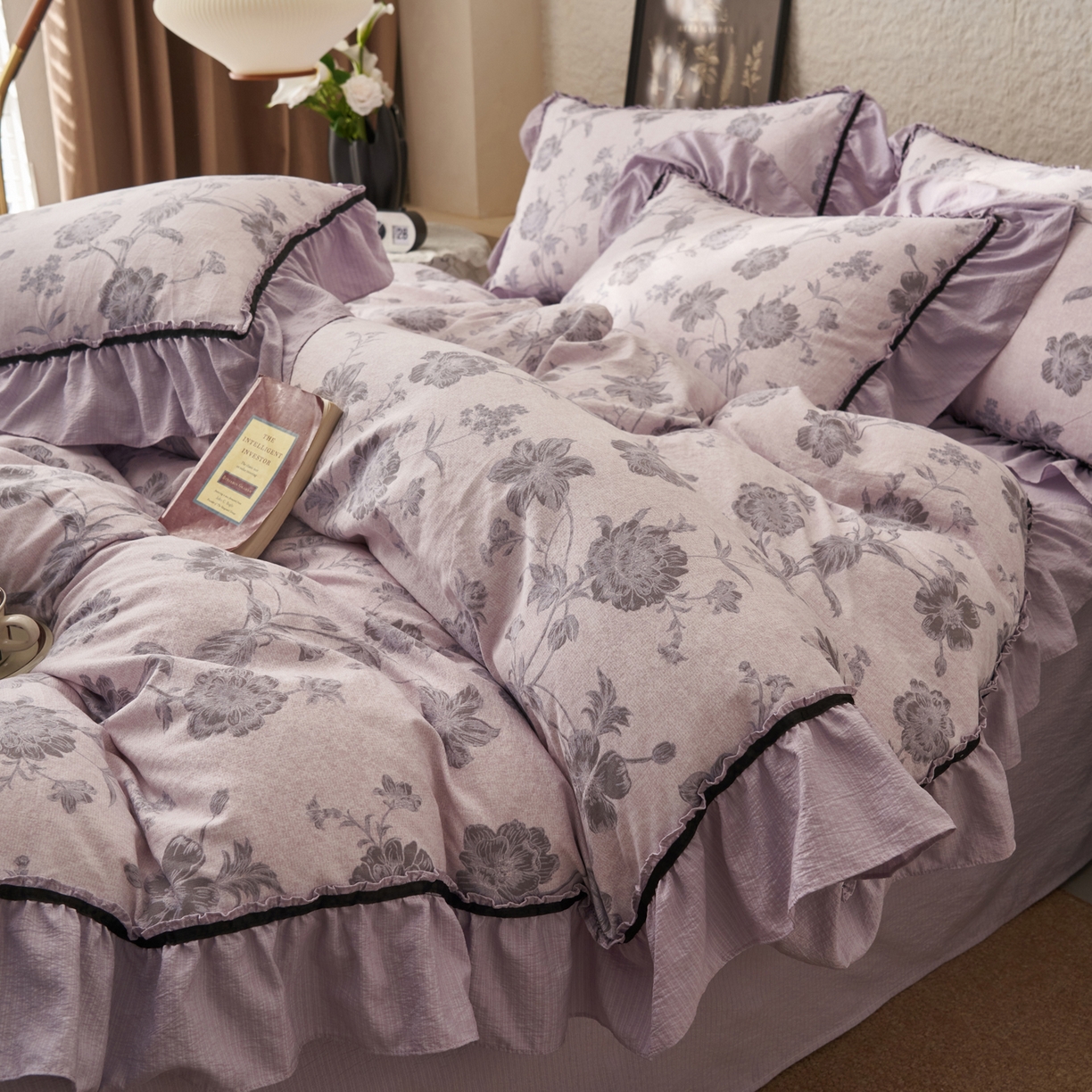 91家纺网 家纺一手货源 找家纺 晨曦家纺 2026春夏新款复古博主风A类亚麻皱皱纱花边四件套 烟紫花语