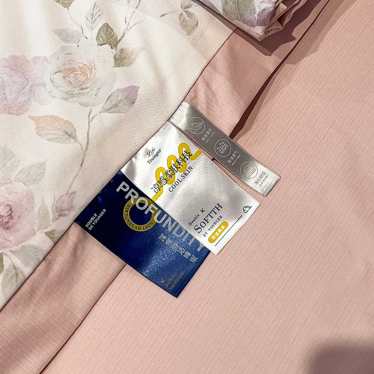 91家纺网 家纺一手货源 找家纺 （总）金梦拉家纺 2026新款凉感天丝竹节纱大宽边一字绣夏被空调被夏凉被四件套