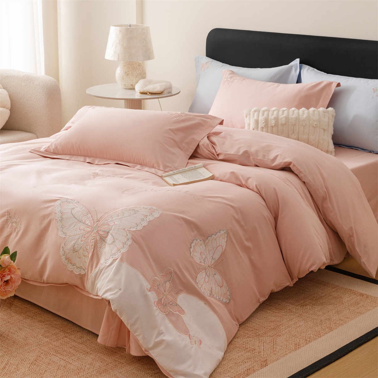 91家纺网 家纺一手货源 找家纺 绒棉世家 2026直播热款纯棉全棉100%刺绣四件套百分百 蝶梦-粉