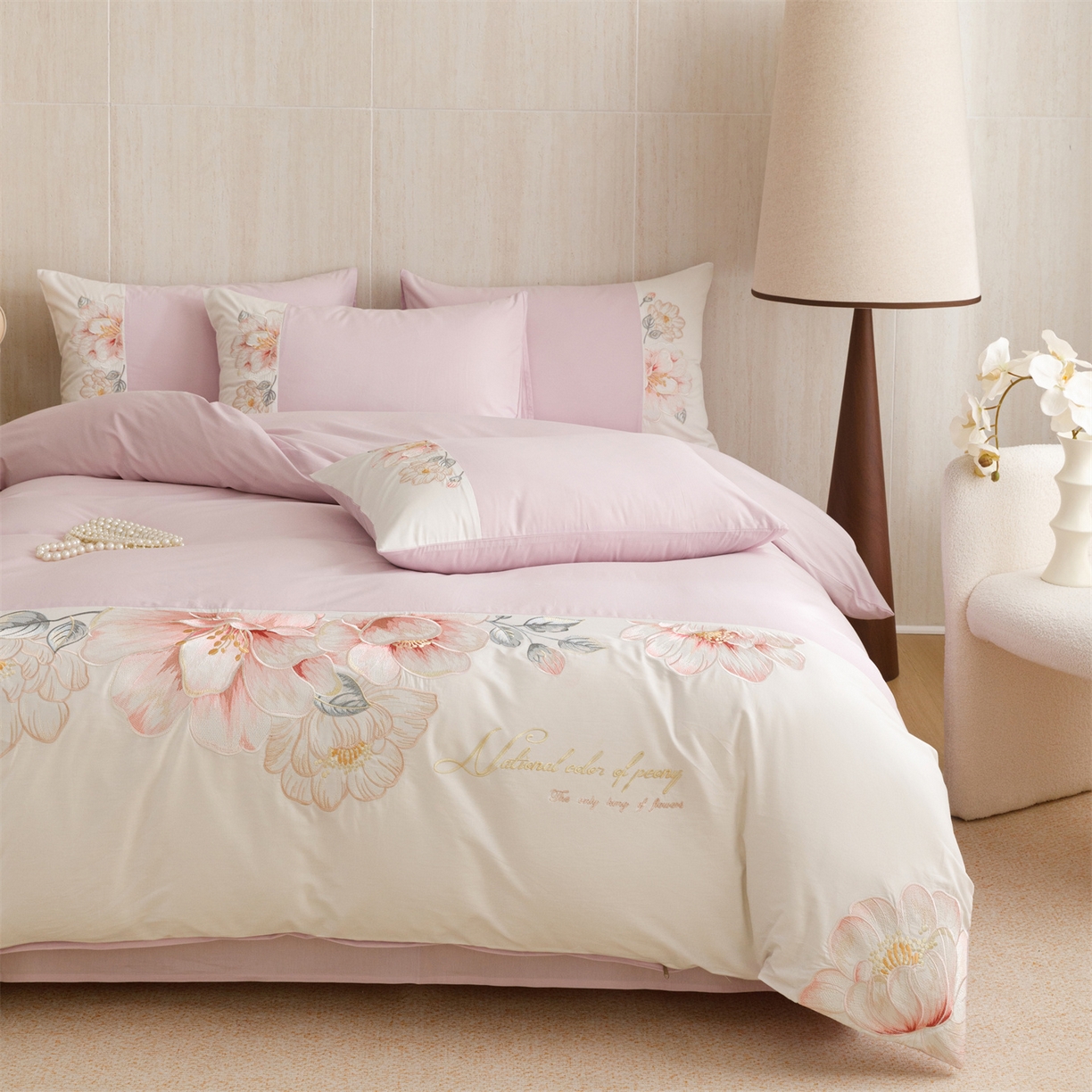 91家纺网 家纺一手货源 找家纺 绒棉世家 2026直播热款纯棉全棉100%刺绣四件套百分百 欧洛拉-紫