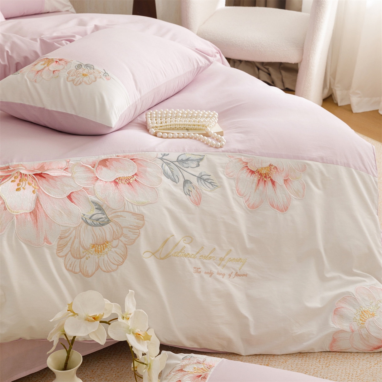 91家纺网 家纺一手货源 找家纺 绒棉世家 2026直播热款纯棉全棉100%刺绣四件套百分百 欧洛拉-紫