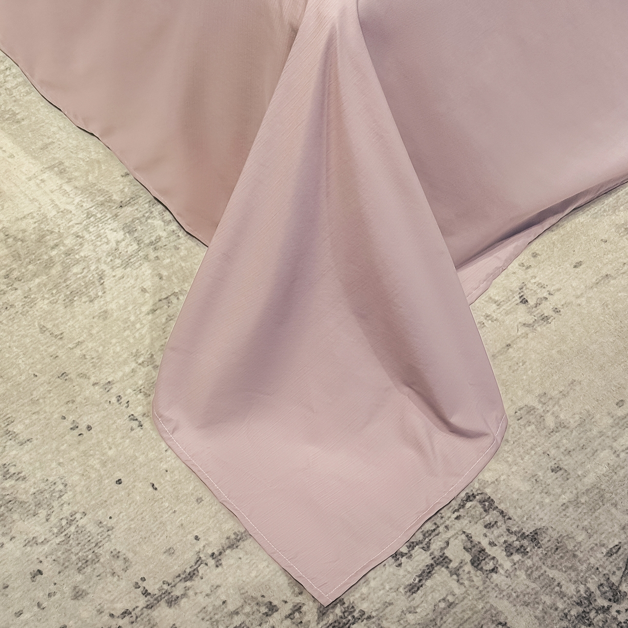 91家纺网 家纺一手货源 找家纺 金梦拉家纺 2026新款凉感天丝竹节纱大宽边一字绣夏被空调被夏凉被四件套 繁希紫