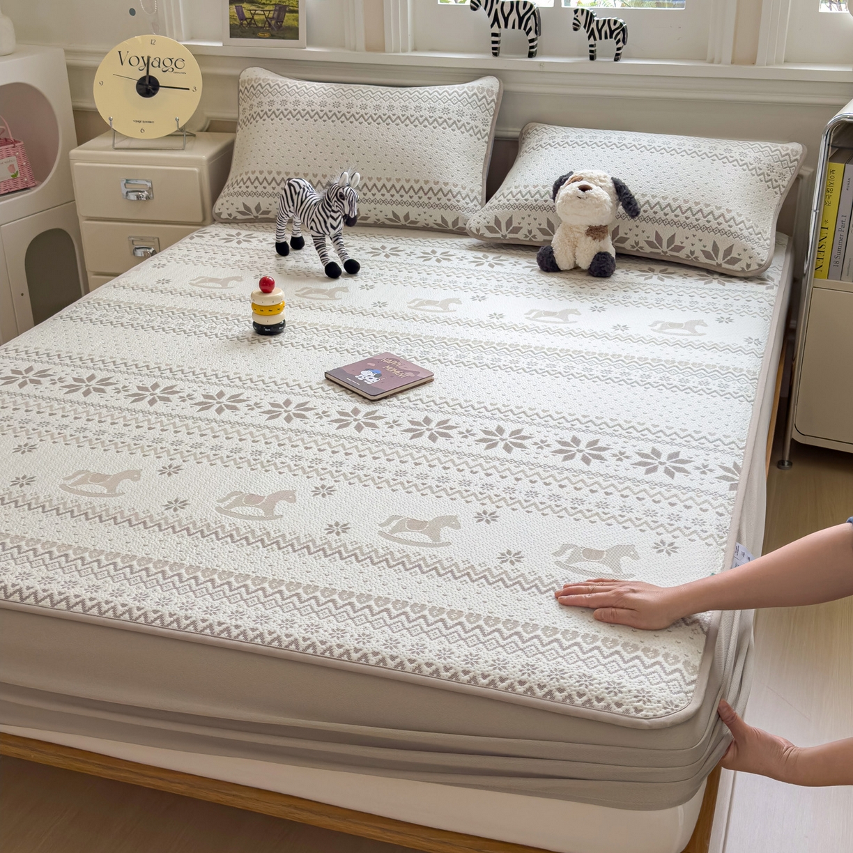 91家纺网 家纺一手货源 找家纺 （总）席世家 2026新款提花冰豆豆凉席（1.5控价不低于159元   1.8控价不低于169元）