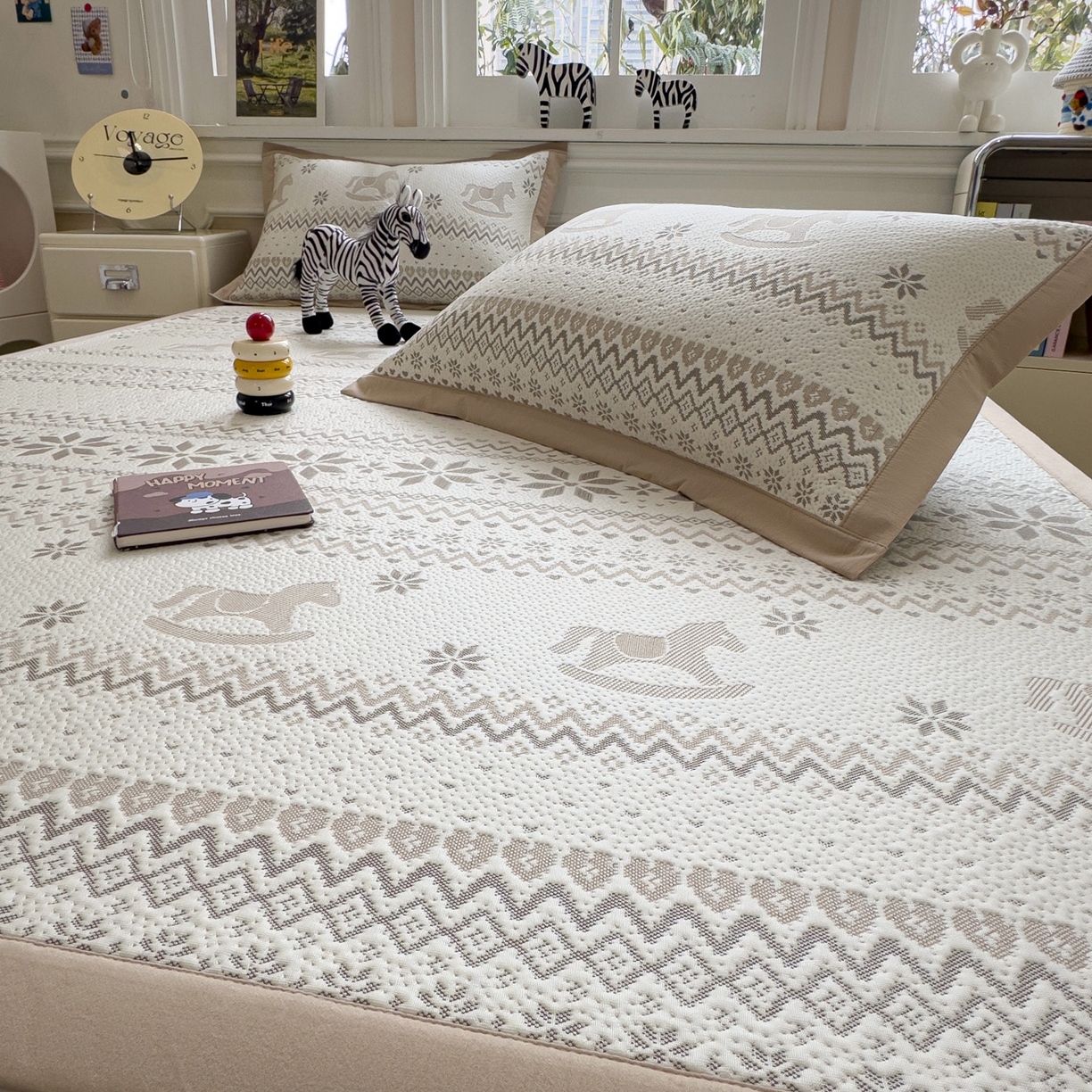 91家纺网 家纺一手货源 找家纺 （总）席世家 2026新款提花冰豆豆凉席（1.5控价不低于159元   1.8控价不低于169元）