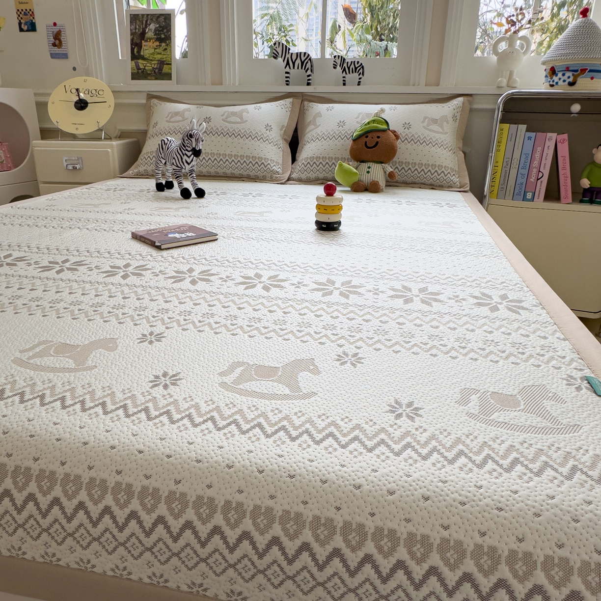 91家纺网 家纺一手货源 找家纺 （总）席世家 2026新款提花冰豆豆凉席（1.5控价不低于159元   1.8控价不低于169元）