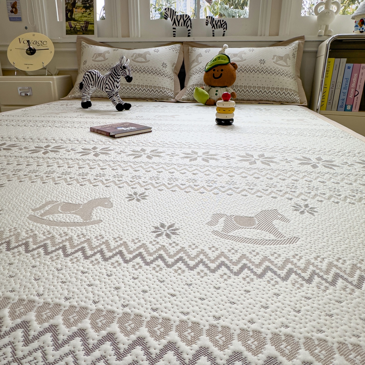 91家纺网 家纺一手货源 找家纺 （总）席世家 2026新款提花冰豆豆凉席（1.5控价不低于159元   1.8控价不低于169元）