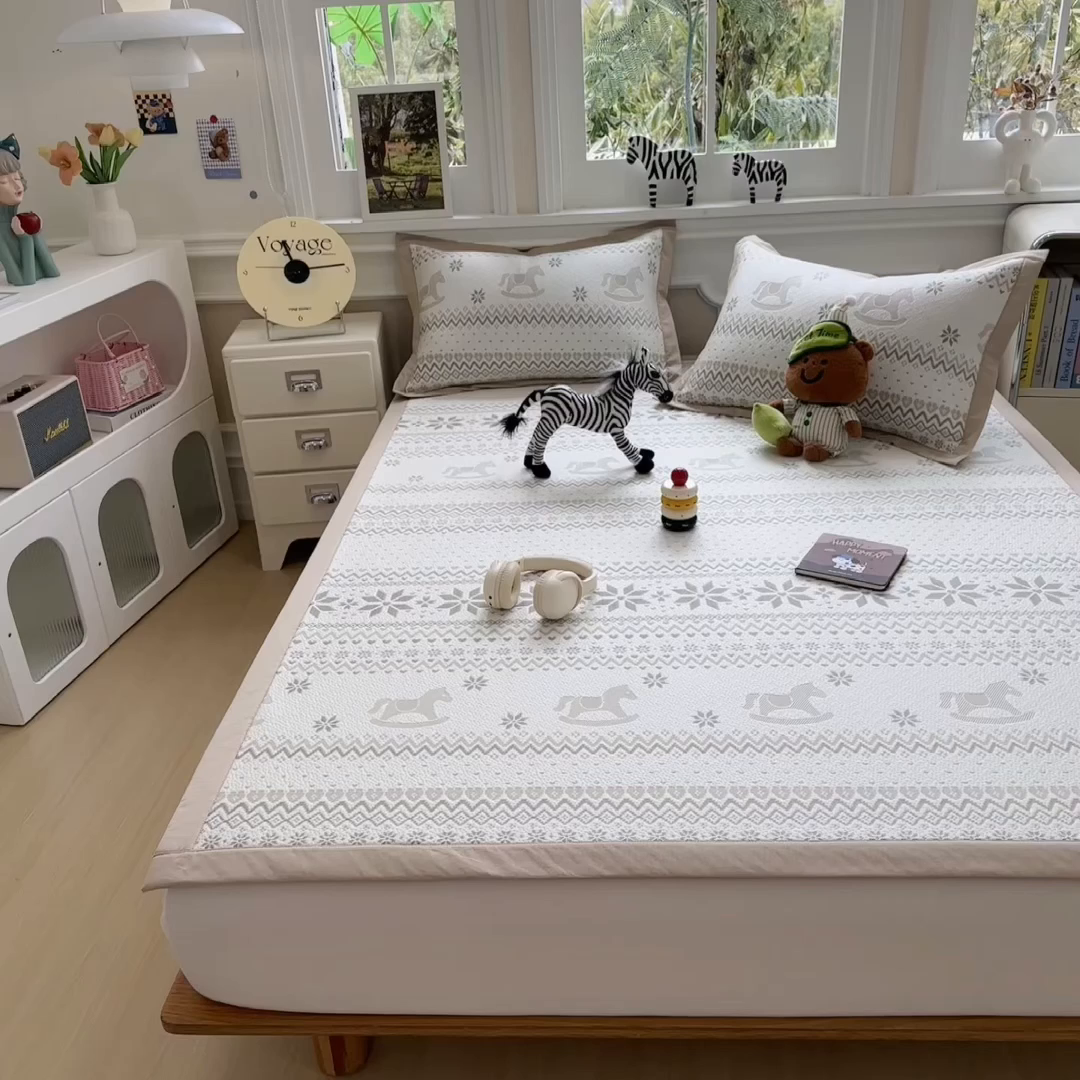 91家纺网 家纺一手货源 找家纺 （总）席世家 2026新款提花冰豆豆凉席（1.5控价不低于159元   1.8控价不低于169元）