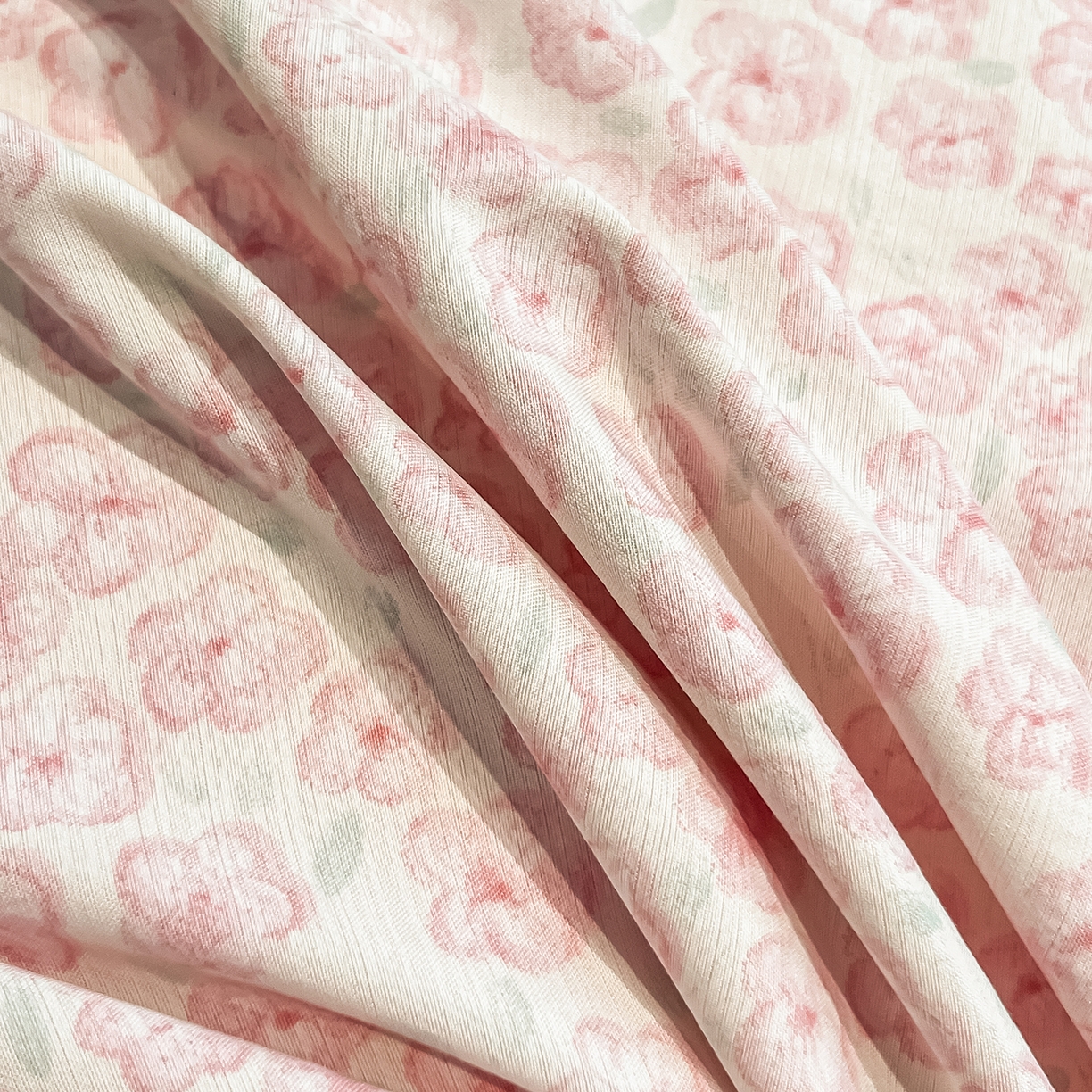 91家纺网 家纺一手货源 找家纺 金梦拉家纺 2026新款凉感天丝竹节纱大宽边一字绣夏被空调被夏凉被四件套 茜茜公主