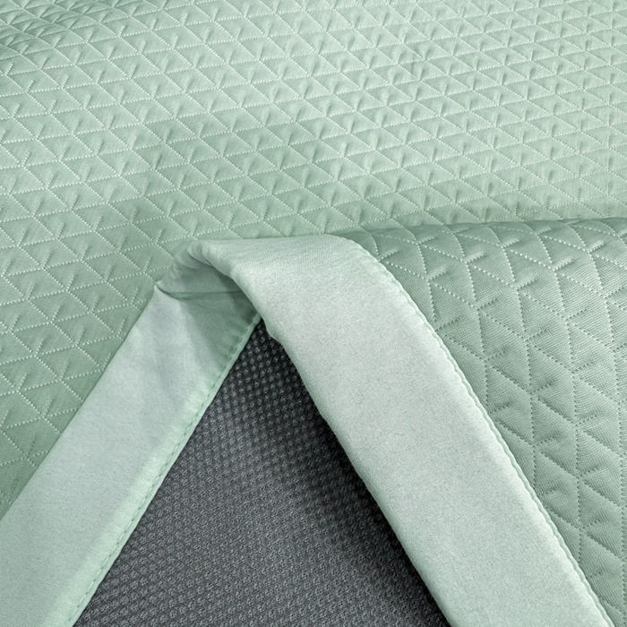 91家纺网 家纺一手货源 找家纺 耐思家纺 2026新款A类复合三明治PE凉感刺绣轻奢简约-凉席款 简约-湖绿-凉席