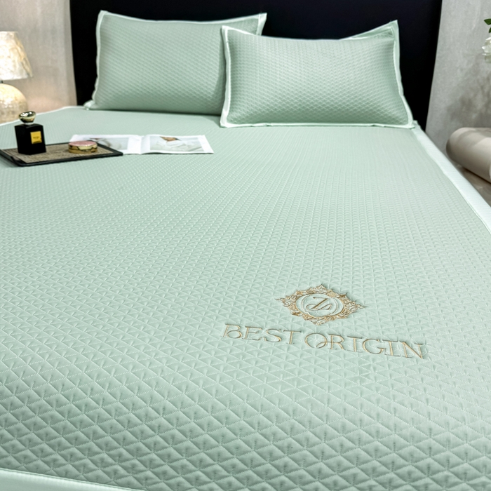 91家纺网 家纺一手货源 找家纺 耐思家纺 2026新款A类复合三明治PE凉感刺绣轻奢简约-凉席款 简约-湖绿-凉席