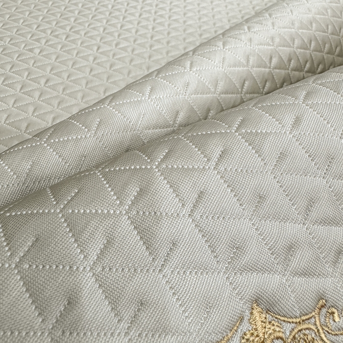 91家纺网 家纺一手货源 找家纺 耐思家纺 2026新款A类复合三明治PE凉感刺绣轻奢简约-凉席款 简约-卡其-凉席