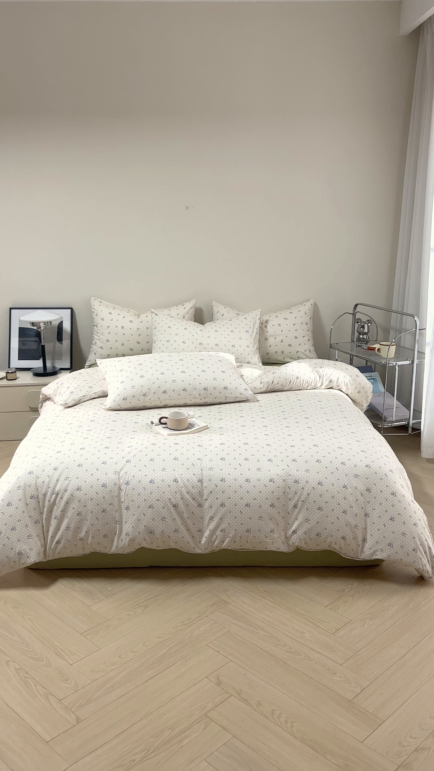 91家纺网 家纺一手货源 找家纺 梦可莱家居 2026春夏新款全棉纯棉针织棉印花小清新可爱Ins风四件套 波点蓝花