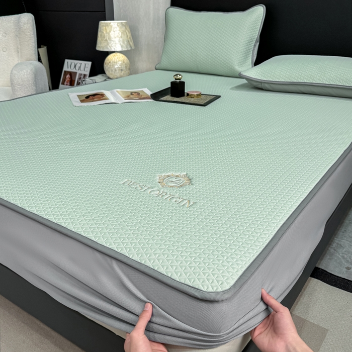 91家纺网 家纺一手货源 找家纺 （总）耐思家纺 2026新款A类复合三明治PE凉感刺绣轻奢简约-床笠款