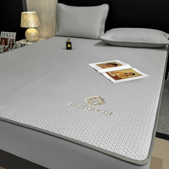 91家纺网 家纺一手货源 找家纺 耐思家纺 2026新款A类复合三明治PE凉感刺绣轻奢简约-床笠款 简约-烟灰-床笠