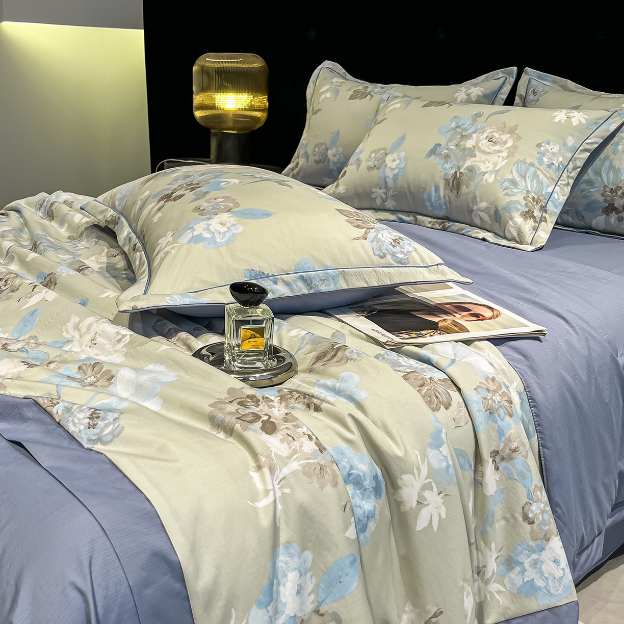 91家纺网 家纺一手货源 找家纺 金梦拉家纺 2026新款凉感天丝竹节纱大宽边一字绣夏被空调被夏凉被四件套 青棠绿