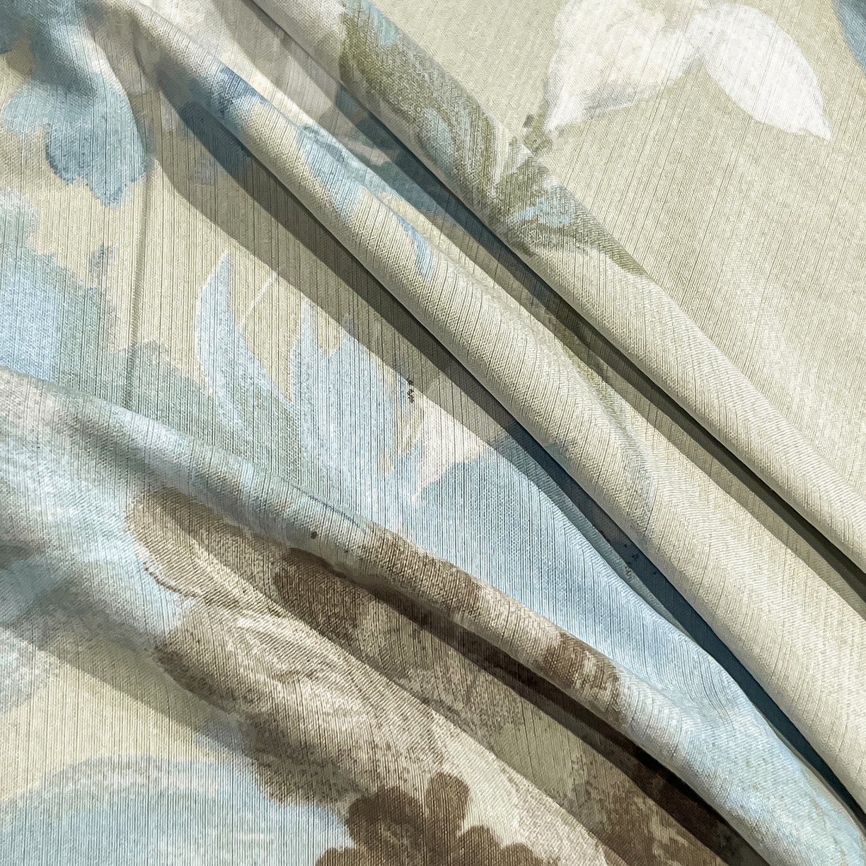 91家纺网 家纺一手货源 找家纺 金梦拉家纺 2026新款凉感天丝竹节纱大宽边一字绣夏被空调被夏凉被四件套 青棠绿