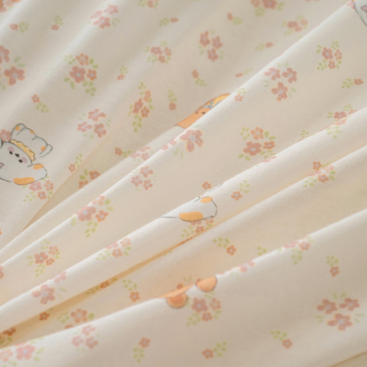 91家纺网 家纺一手货源 找家纺 梦可莱家居 2026春夏新款全棉纯棉针织棉印花小清新可爱Ins风四件套 比熊