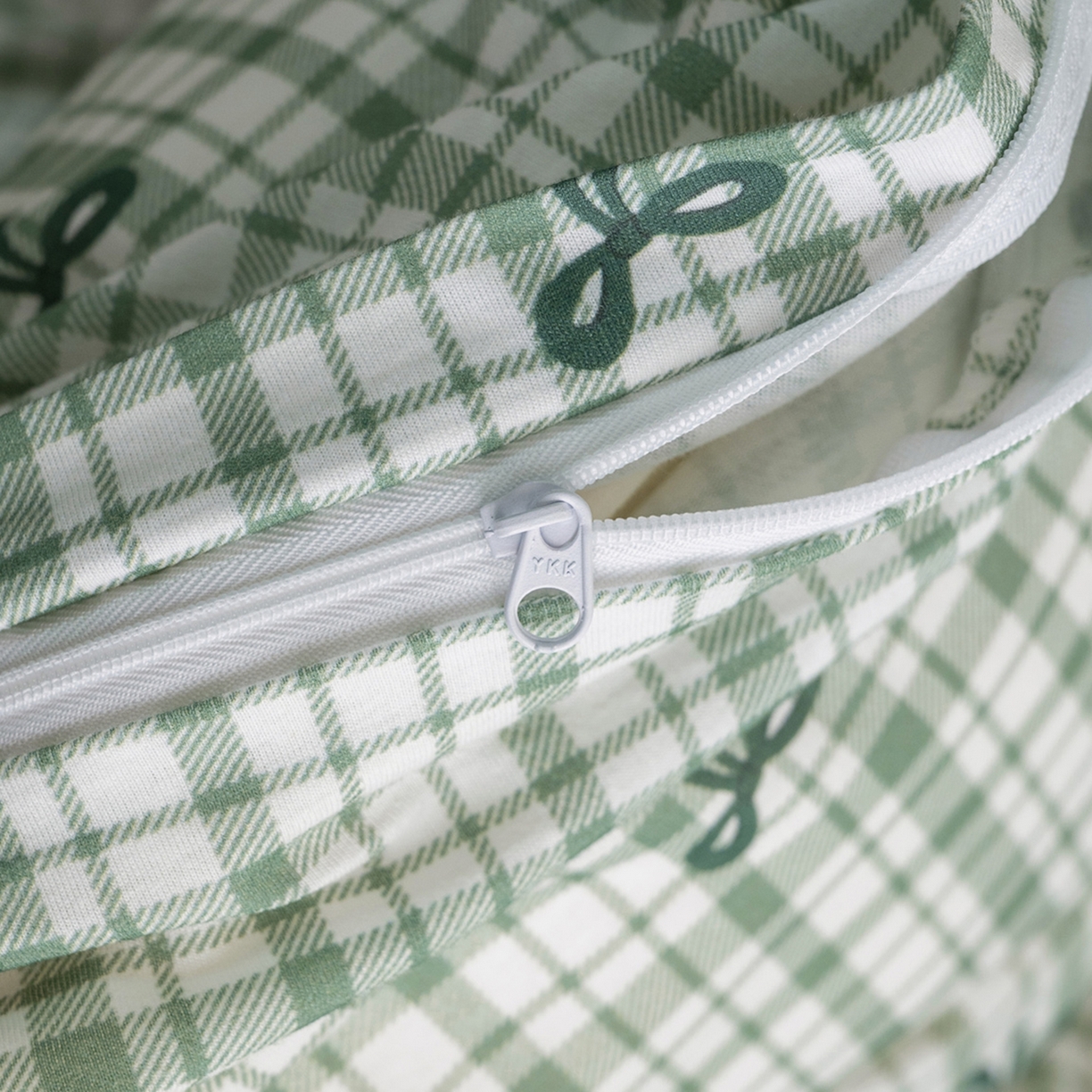 91家纺网 家纺一手货源 找家纺 梦可莱家居 2026春夏新款全棉纯棉针织棉印花小清新可爱Ins风四件套 格子蝴蝶