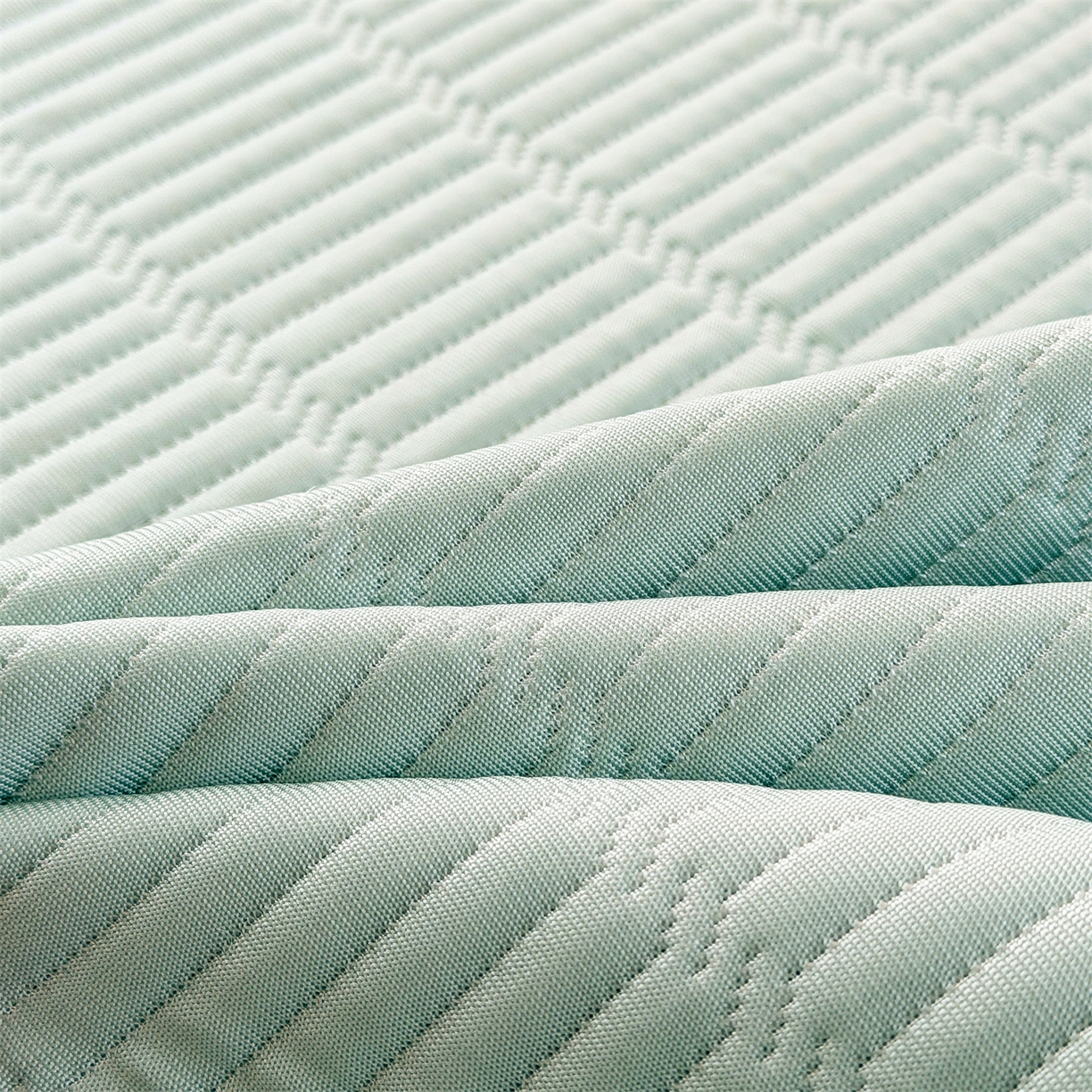 91家纺网 家纺一手货源 找家纺 耐思家纺 2026新款A类高端刺绣pe乙纶豆豆凉席泰迪爱兰系列正版授权（提供买家秀） 青屿熊语-绿