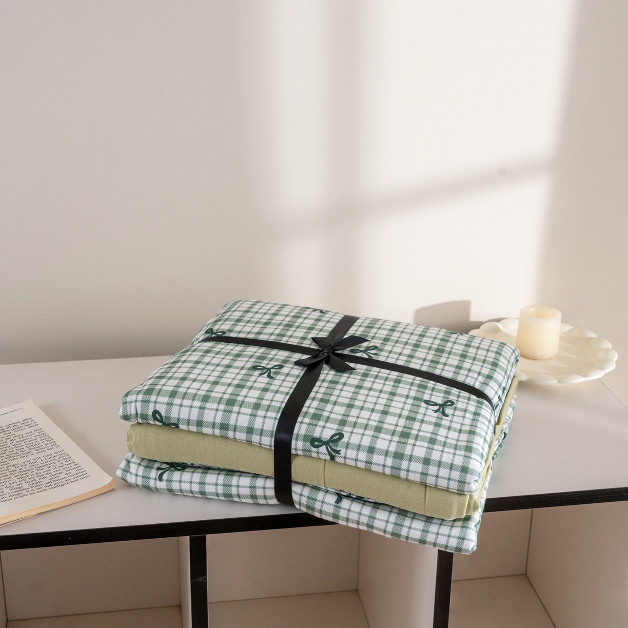 91家纺网 家纺一手货源 找家纺 梦可莱家居 2026春夏新款全棉纯棉针织棉印花小清新可爱Ins风四件套 格子蝴蝶