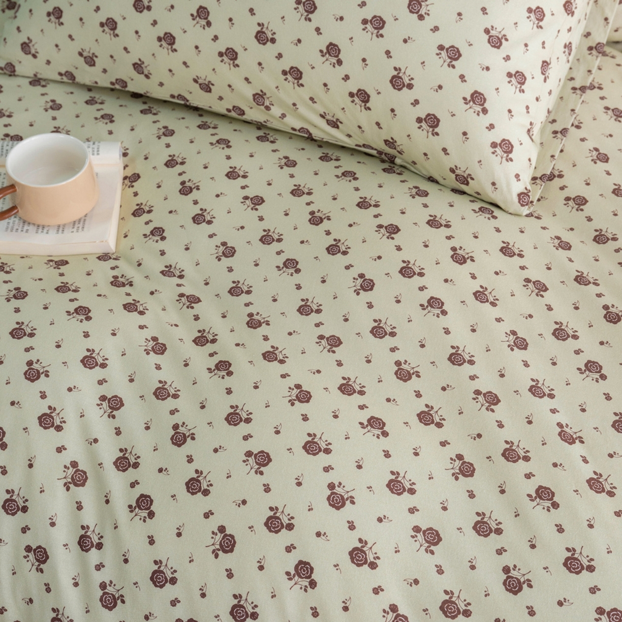 91家纺网 家纺一手货源 找家纺 梦可莱家居 2026春夏新款全棉纯棉针织棉印花小清新可爱Ins风四件套 红玫瑰