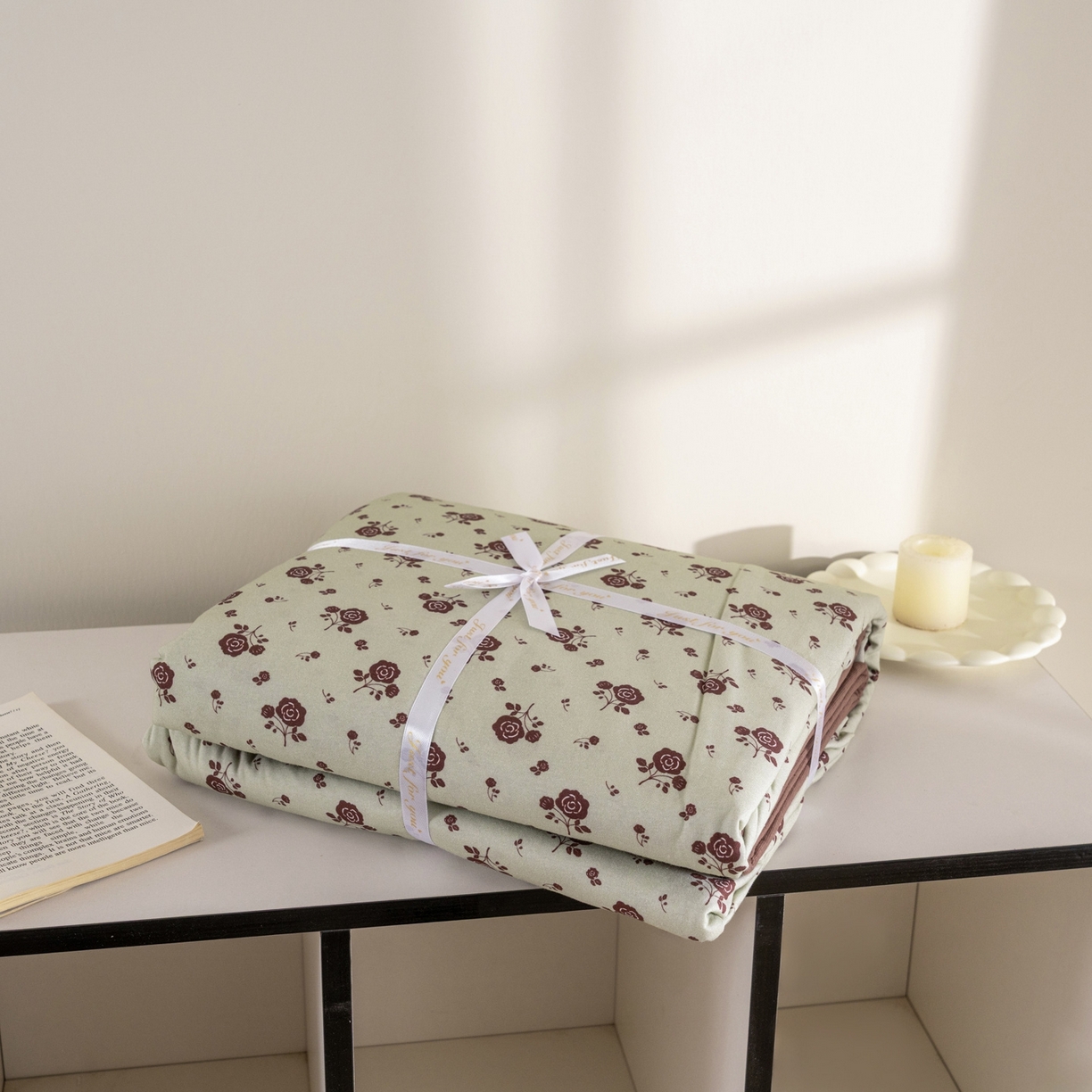 91家纺网 家纺一手货源 找家纺 梦可莱家居 2026春夏新款全棉纯棉针织棉印花小清新可爱Ins风四件套 红玫瑰