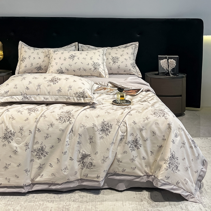 91家纺网 家纺一手货源 找家纺 （总）金梦拉家纺 2026新款凉感天丝竹节纱大宽边一字绣夏被空调被夏凉被四件套