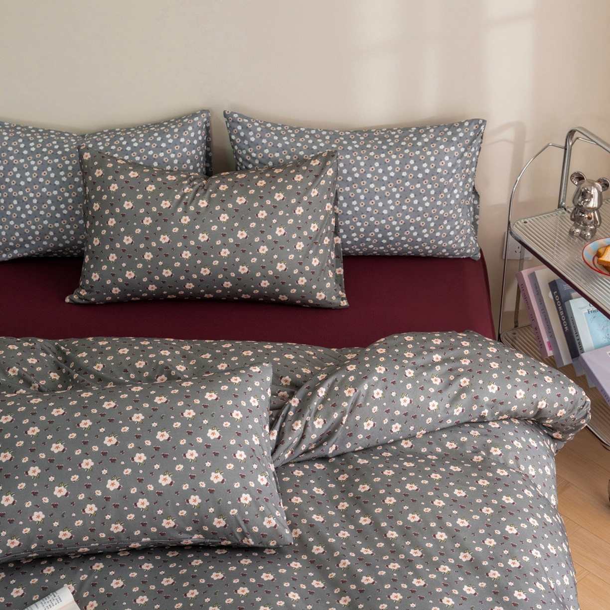 91家纺网 家纺一手货源 找家纺 梦可莱家居 2026春夏新款全棉纯棉针织棉印花小清新可爱Ins风四件套 腊梅