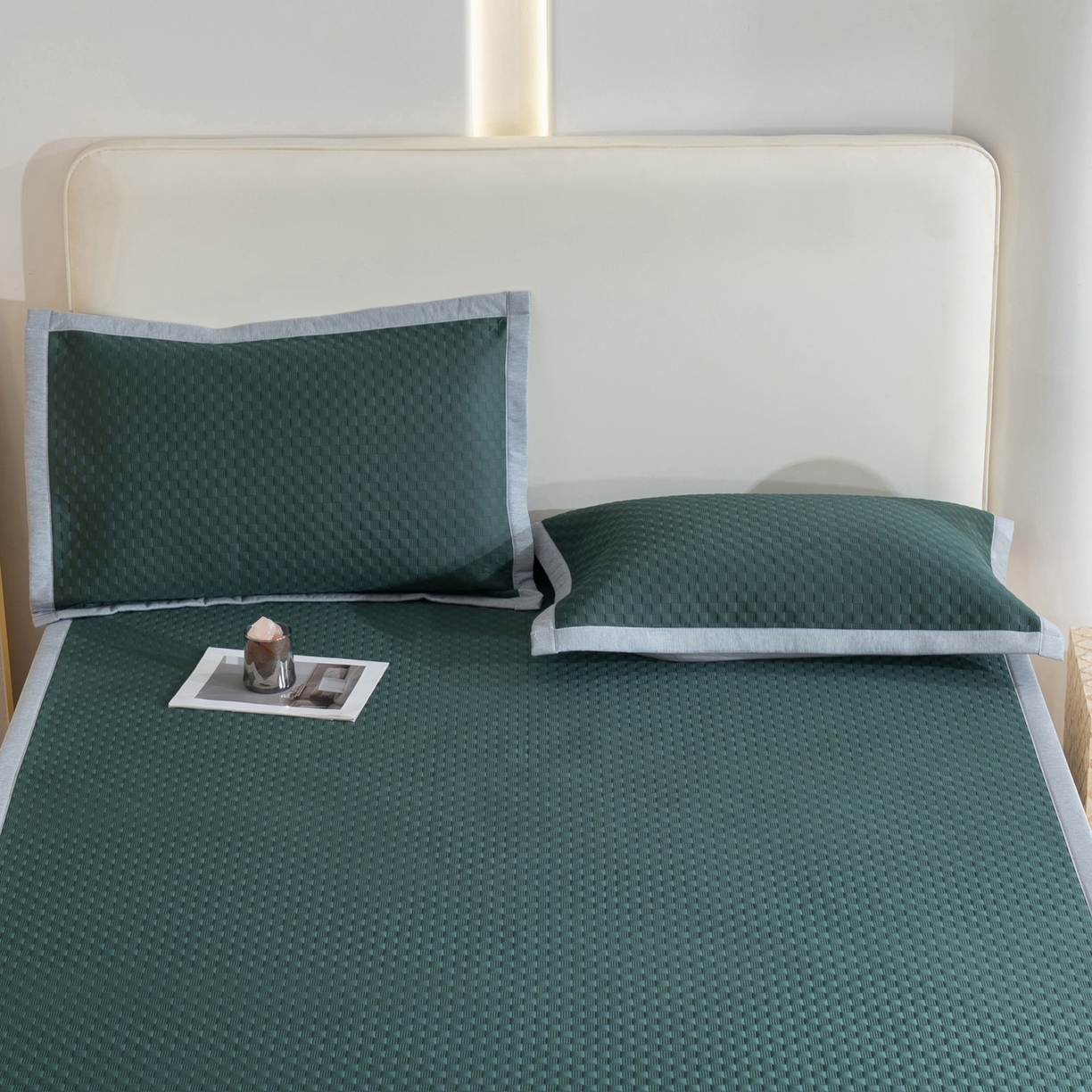 91家纺网 家纺一手货源 找家纺 凌云家纺 2026新款锦纶冰丝凉席枕套 锦纶冰格枕套-墨绿