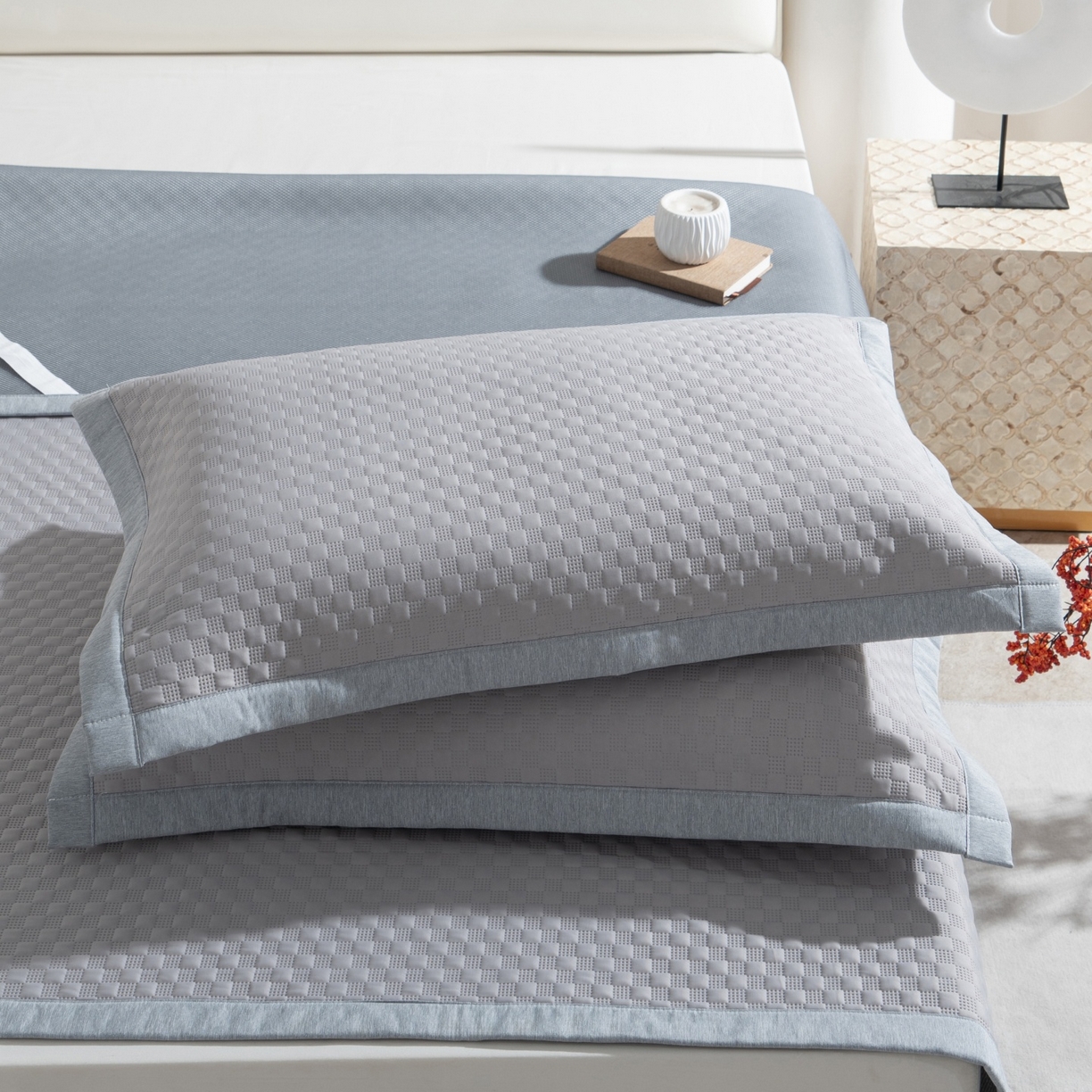 91家纺网 家纺一手货源 找家纺 凌云家纺 2026新款锦纶冰丝凉席枕套 锦纶冰格枕套-浅灰