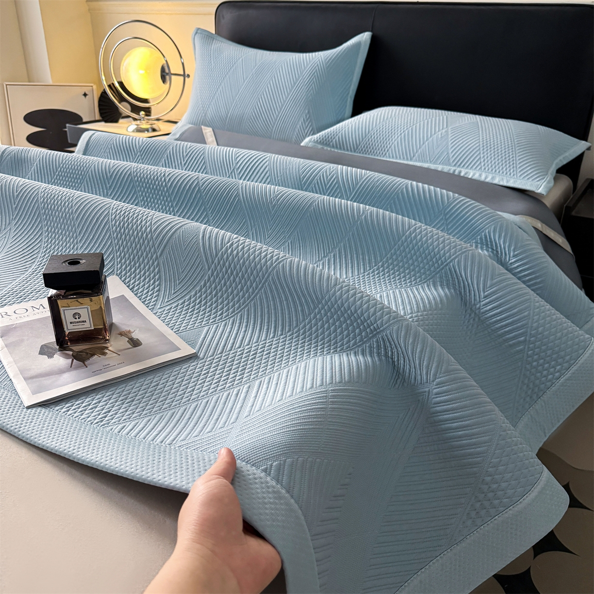 91家纺网 家纺一手货源 找家纺 （总）耐思家纺 2026新品A类高克重高端复合三明治PE乙纶提花冰豆豆凉席床笠都市棱境系列（提供买家秀）