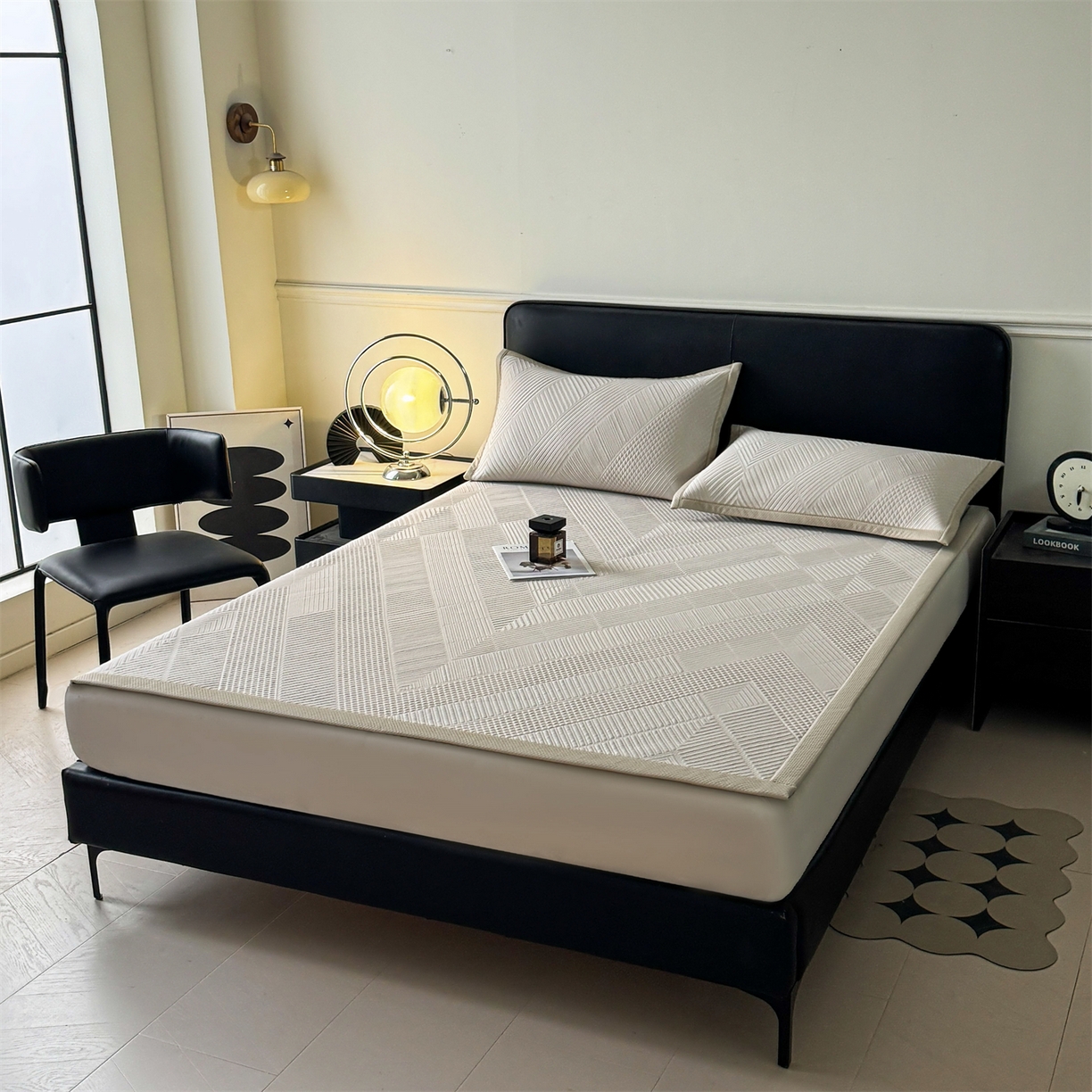 91家纺网 家纺一手货源 找家纺 耐思家纺 2026新品A类高克重高端复合三明治PE乙纶提花冰豆豆凉席床笠都市棱境系列（提供买家秀） 都市棱境-卡其床席款