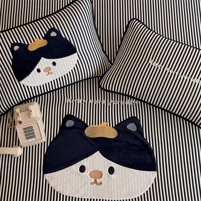 91家纺网 家纺一手货源 找家纺 桃子家居 2026新款A类PE凉感卡通贴布绣高端工艺空调软席床席床笠凉席三件套 PE贴布绣-酷酷猫