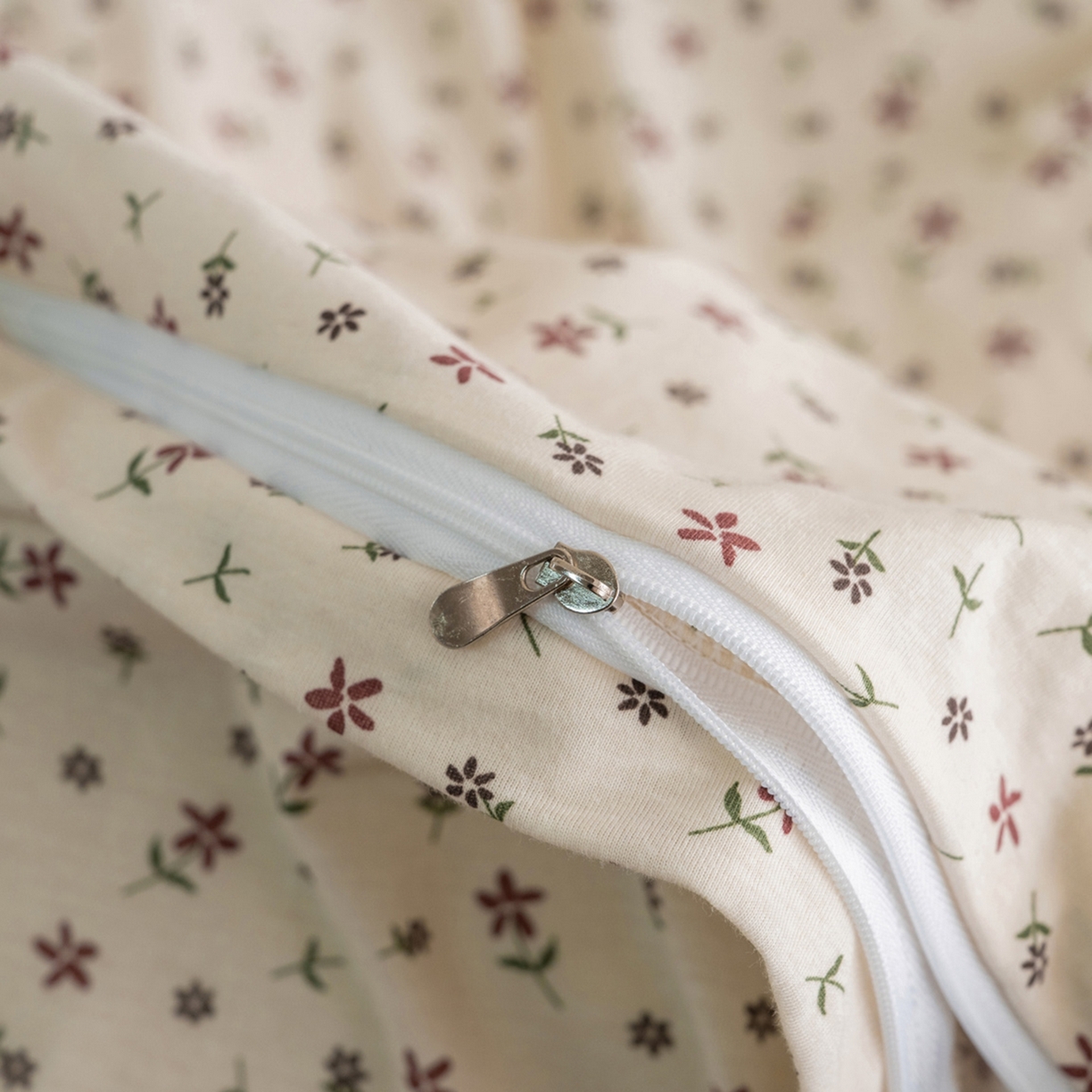 91家纺网 家纺一手货源 找家纺 梦可莱家居 2026春夏新款全棉纯棉针织棉印花小清新可爱Ins风四件套 绿意