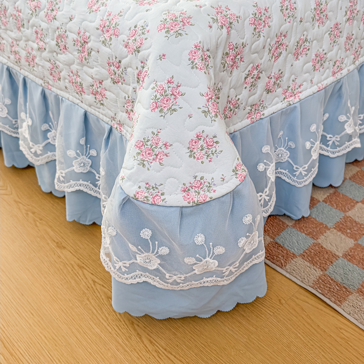 91家纺网 家纺一手货源 找家纺 雅眠居 2026直播爆款双层蕾丝花边夏被款床盖款四件套 半夏