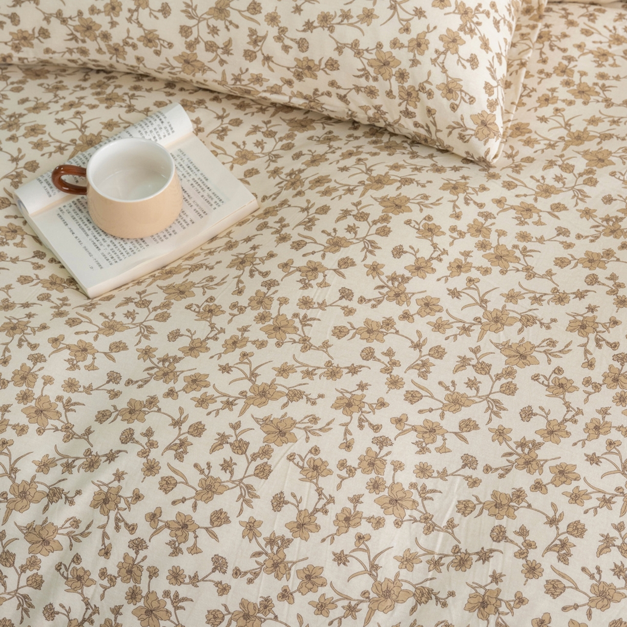 91家纺网 家纺一手货源 找家纺 梦可莱家居 2026春夏新款全棉纯棉针织棉印花小清新可爱Ins风四件套 秋天咖