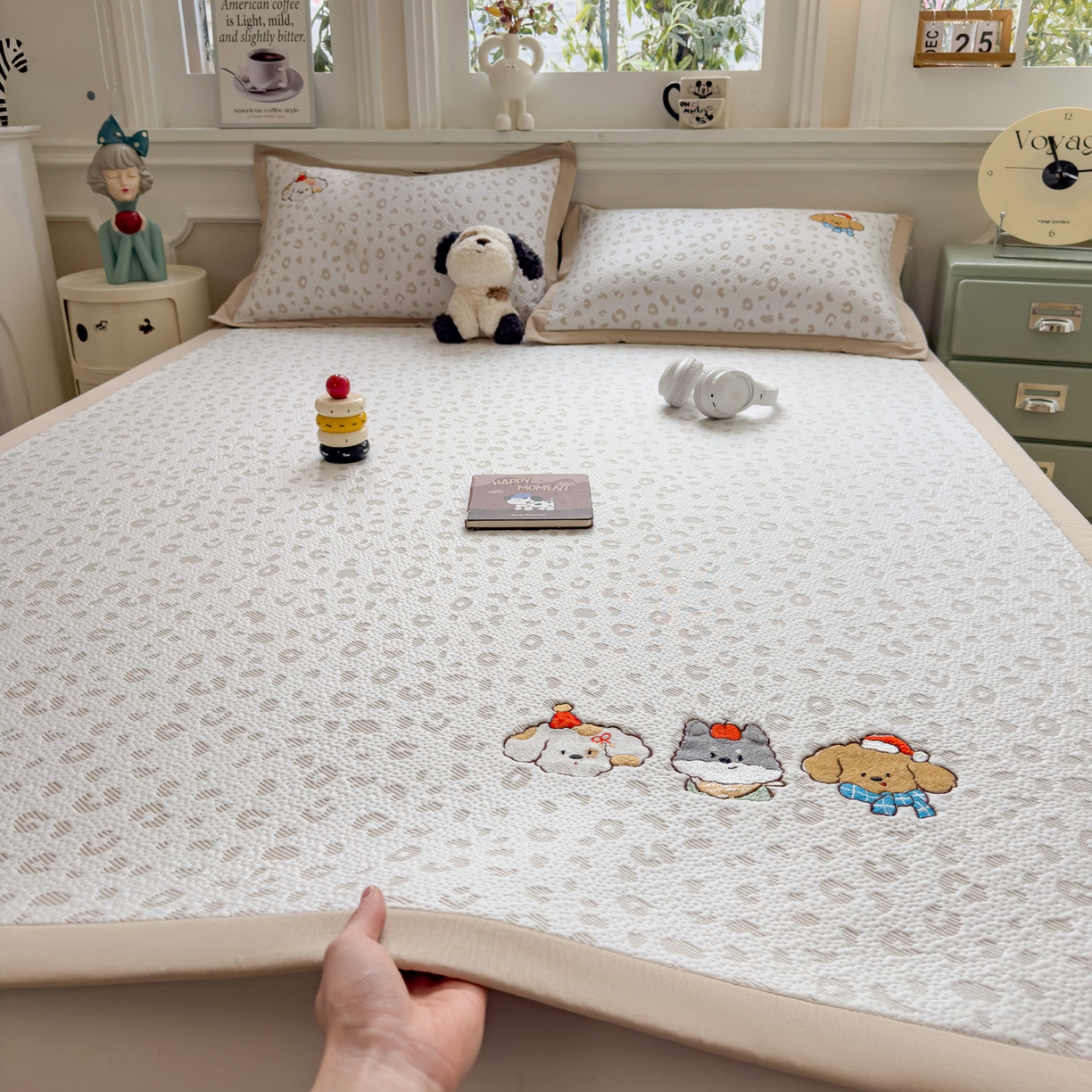 91家纺网 家纺一手货源 找家纺 （总）席世家 2026新款豆豆绣花凉席（1.5m控价不低于159元）