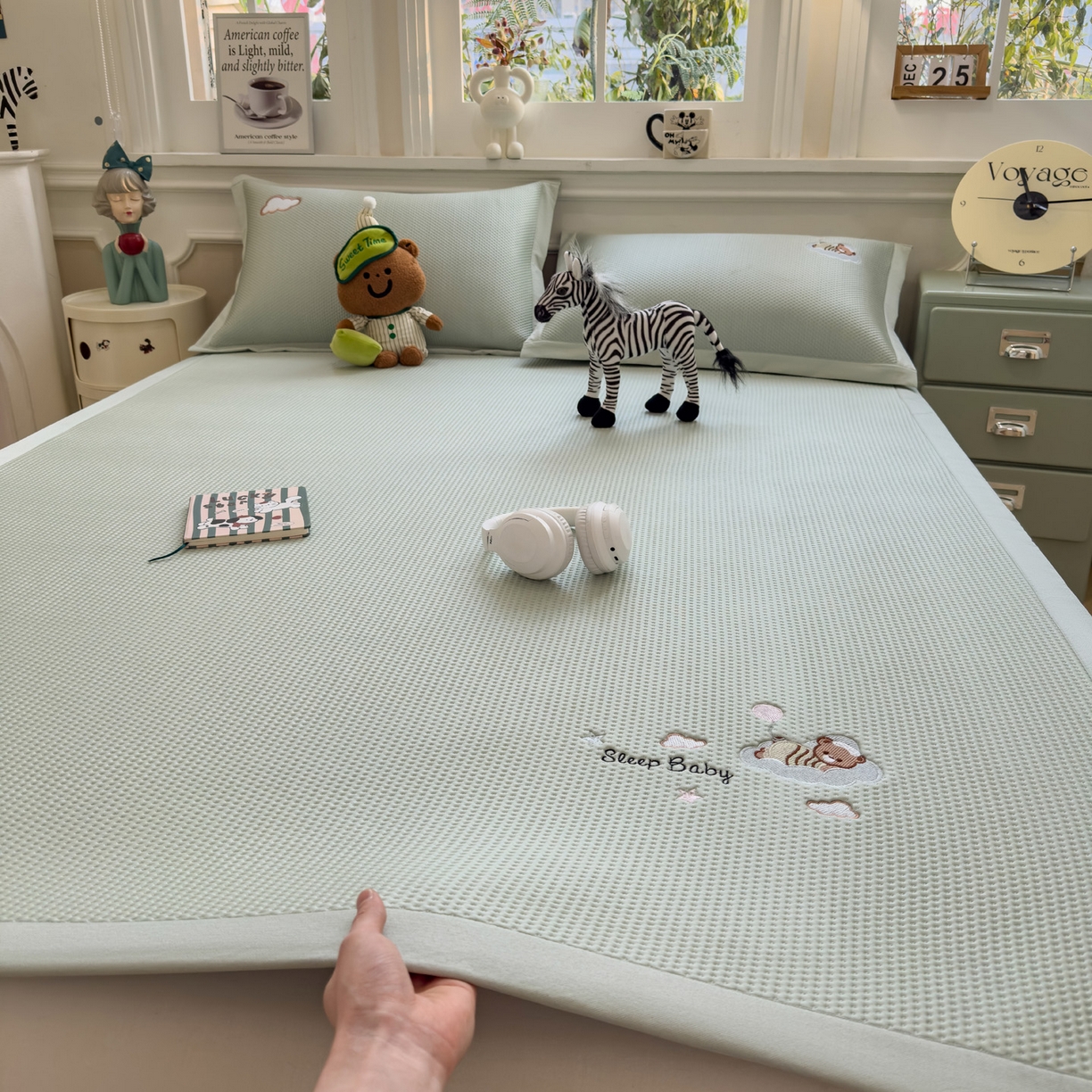 91家纺网 家纺一手货源 找家纺 （总）席世家 2026新款豆豆绣花凉席（1.5m控价不低于159元）