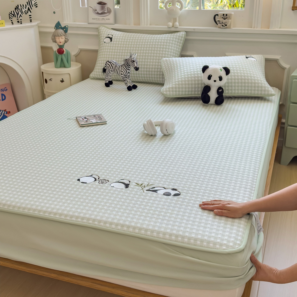 91家纺网 家纺一手货源 找家纺 （总）席世家 2026新款豆豆绣花凉席（1.5m控价不低于159元）