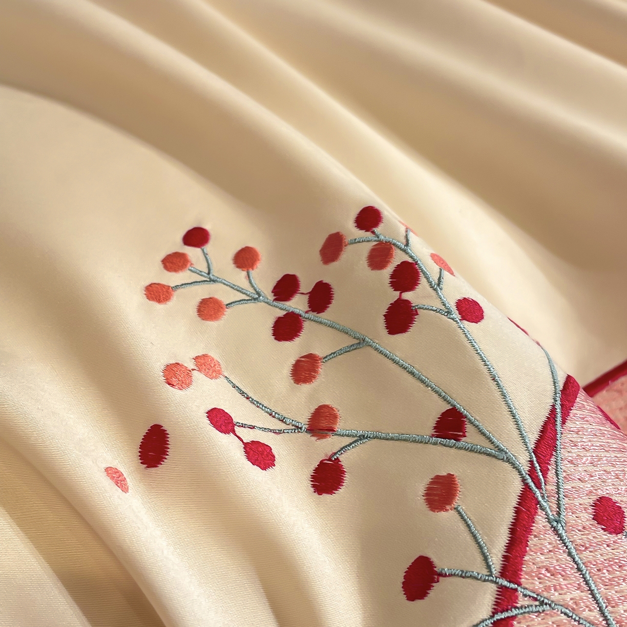 91家纺网 家纺一手货源 找家纺 甜咪咪婚庆 2026新款长绒棉全棉绣花结婚婚庆四件套多件套床单款 米兰之约